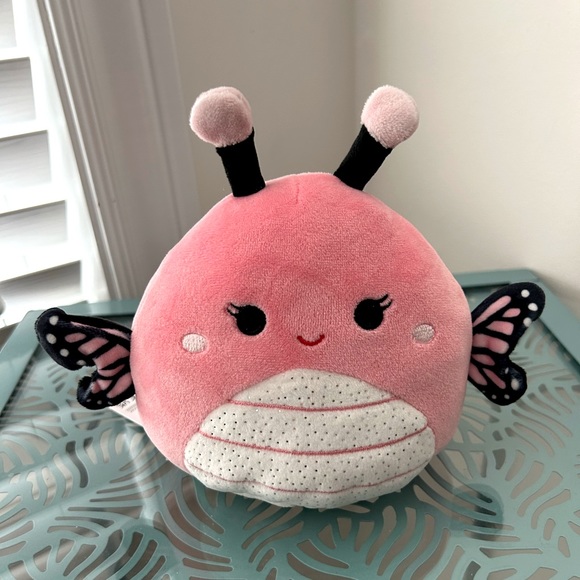 Rutabaga and Andreina 5” Caterpillar/Butterfly Flipamallows Squishmallow - BNWT - Picture 6 of 9